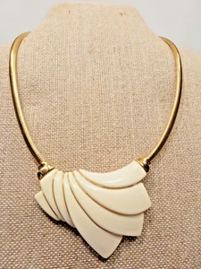 (B6) Trifari Vintage Goldtone Collar Necklace w/ vanilla & gold art deco pendent - Picture 1 of 9
