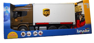 Bruder Man Scania UPS Logistic Truck  with LKW mit. Scale 1:16 Brand New 4+ - Image 1 of 3