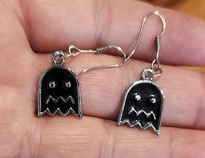 PENDIENTES ESMALTADOS~PAC MAN FANTASMAS~PLATA NEGRO COLGANTE PERFORADO .75" X .5" MODA - Imagen 1 de 7