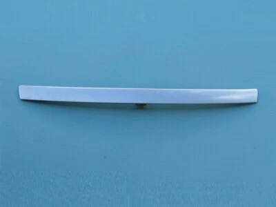 2010 2011 MERCURY MILAN FRONT HOOD UPPER TOP CHROME TRIM MOLDING 10 11 USED #3 - Image 1 of 4