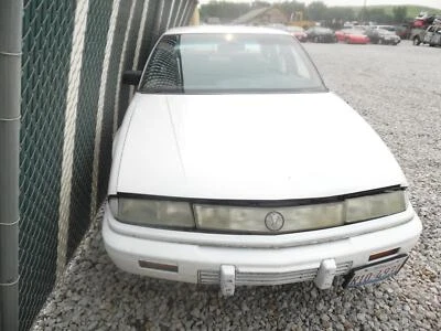 Eje de transmisión delantero derecho usado se adapta a: Pontiac Grand Prix 1995 eje delantero AT 4 Foto 1 de 4