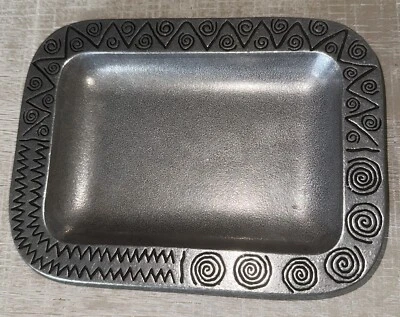 Wilton Armetale "Pewter" Reggae Small Rectangular Tray 6" x 8" - Image 1 of 4