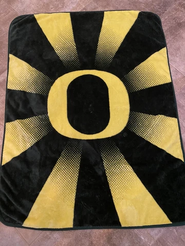 Oregon Ducks green yellow blanket throw college game day By Logo Brands 48x60 Cover