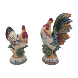 Juego de coctelera de sal y pimienta pintada a mano Fitz & Floyd Ricamo gallo gallina pollo - Imagen 1 de 22