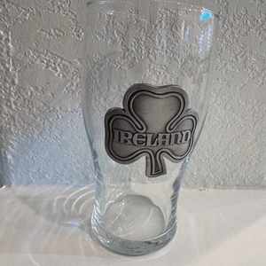 Taza de vaso de cerveza irlandesa Ireland con hoja de trébol de peltre - Imagen 1 de 8