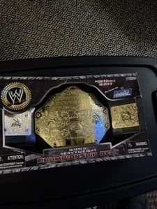 WWE World Heavyweight Championship Title Belt Smack Down Child's Toy 2006 Jakks - Picture 1 of 16