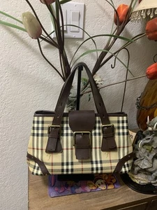 burberry vintage handbag - Picture 1 of 10