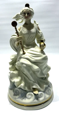 1983 Royal Doulton Enchantment Collection QUEEN of the ICE HN2435 Peggy Davies - Image 1 of 4