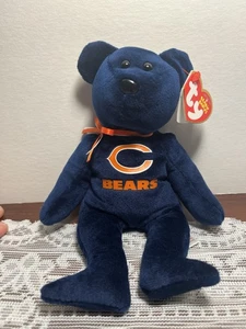 Ty Beanie Baby CHICAGO BEARS The NFL Football Bear 2015 Retired Bear - Picture 1 of 9
