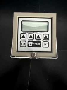 Tenor Model 653-8-1000 Temperature Controller - Picture 1 of 3