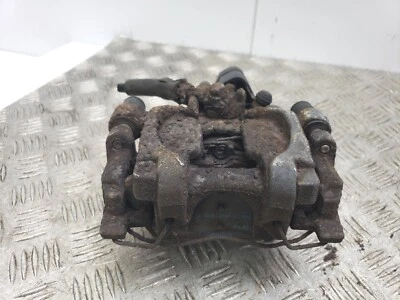 PINZA FRENO TRASERO IZQUIERDO AUDI A3 8V 1.6 DIÉSEL LADO PASAJERO 5Q0615405AM 2013 Foto 1 de 4