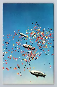 Akron OH-Ohio, Goodyear Blimps, Luftbotschafter, Vintage Souvenir Postkarte - Bild 1 von 2