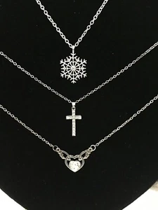 Silber Halskette Trio-Herz-Kreuz-Schneeflocke-US-Verkäufer-69 - Bild 1 von 2