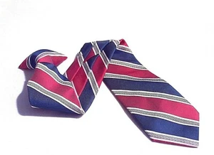Corbata con clip a rayas rojas y azules para niños jóvenes   - Imagen 1 de 2