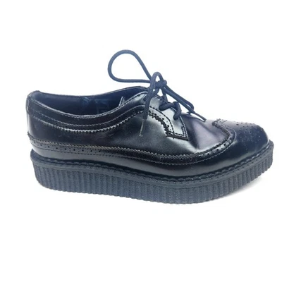 T.U.K. Zapatos Gruesos Mondo Plataforma Punta de Ala Negros Talla US M 5 W 7 EU 38 Foto 1 de 4