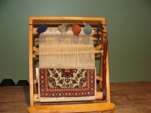 Vintage Wollteppich Teppich Werbung Laden Display Miniatur Webstuhl - Bild 1 von 16