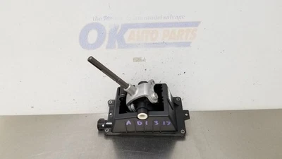 15 PORSCHE CAYMAN S 981 MANUAL TRANSMISSION SHIFTER 98142401000 - Image 1 of 4