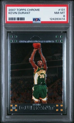 Tarjeta de novato Kevin Durant 2007 Topps cromada #131 RC PSA 8 casi nueva-como nueva Foto 1 de 2