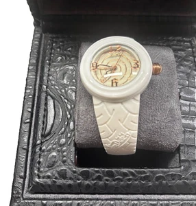 COMO NUEVO RARO Von Dutch Pequeño Esfera Oro Rosa Blanco Goma Cuarzo Reloj Analógico - Imagen 1 de 3