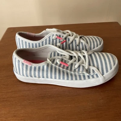 Zapatillas para niña Keds Kickstart a rayas azules y blancas; talla 12M Foto 1 de 4