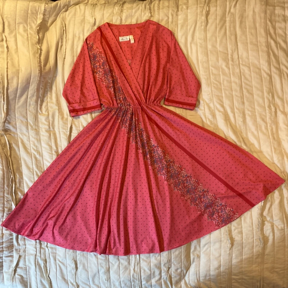 Vestido De Colección Alori Inc Para Mujer 12 Rosa Floral Imitación Envoltura Dolman Años 70 Hecho en Unión EE. UU. Foto 1 de 4