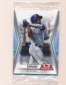2023 TOPPS INTERNATIONAL CARD DAY SEALED PACK WANDER FRANCO (5 CARDS) - Picture 1 of 1