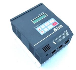NUOVO Boxato AC TECH MH420B Velocità Regolabile AC MOTOR CONTROL Guida Intelligente - Foto 1 di 3