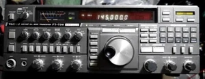 YAESU FT-736 VHF UHF SSB CW All Mode Transceiver Radio szynka - Zdjęcie 1 z 5