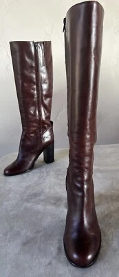 "Botas hasta la rodilla Kate Spade de cuero marrón 3,25"" tacón talla 9 usadas en excelente estado" Foto 1 de 4