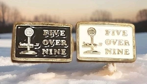 Menge 2 seltene Ametuer Radio Gürtelschnallen Metall fünf über neun schwarz & weiß - Bild 1 von 4