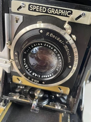 Graflex Speed Graphic Anniversary 3-1/4 x 4-1/4 Camera Zeiss 135mm f4.5 Lens - Image 1 of 4