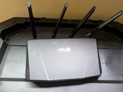 ASUS RT‑AC87U AC2400 Dual‑Band Gigabit Router w/ Power Cord & Antennas - Image 1 of 4