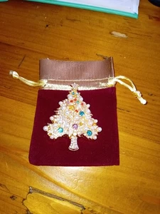 Brosche Weihnachtsbäumchen mit Samtbeutel Strasssteinchen & Kunstperlen - Bild 1 von 5