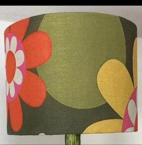 Lampenschirm Retro 70’s Style Floral / passend für Tischlampe / 26 cm - Bild 1 von 3
