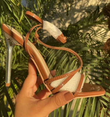 Cute Brown Heels 🤎 - Image 1 of 2