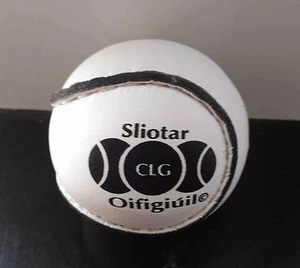 Bola irlandesa GAA Hurley talla 5 (Sliotar, trinchera) para todo clima y toda superficie - Imagen 1 de 1