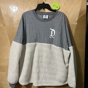 Disneyland Sherpa Spirit Jersey Womens XXL Double Extra Large Gray White Soft - Picture 1 of 7