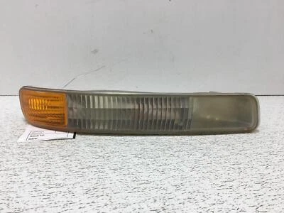 02 GMC SIERRA 2500 Fog/mark/park/turn Light/lampRH - Image 1 of 2