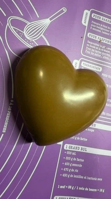 Handmade 3D Heart Milk Chocolate Bar Artisan Belgian Callebaut Gift Unique 100g. - Image 1 of 4