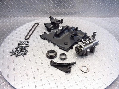 BMW K1200S K1200 2006 04-08 lote pernos cárter de aceite cadena de bomba  Foto 1 de 4