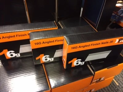 1500 uñas 16G en ángulo mixto DEWALT DC618KB y DCN660 (500cada tamaño) 32 mm/38 mm/50 mm Foto 1 de 2