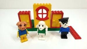 Lego Fabuland with 3 Figures Dog Pig Lamb and accessories Vintage 1980s - Bild 1 von 6