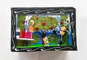 Skateboarder Merry-Go-Round Mexican Day of the Dead Shadow Box Diorama Folk Art - Picture 1 of 13