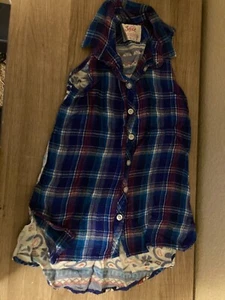 Justice Sleeveless Button Up Plaid Shirt Top Blue and White 8 Rayon Floral Back - Picture 1 of 3