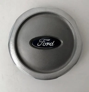 2001 2002 2003 2004 2005  Ford Explorer Sport Trac Center Hub Cap 3L24-1A096-BA - Picture 1 of 6