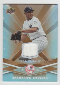 MARIANO RIVERA Yankees 2009 UD Spectrum GAME-USED Jersey Card #69 SP #87/99 - Picture 1 of 2