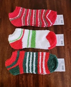 Women Cozy Socks Holiday Theme Adult Size 9-11 NTW Multiple Patterns 3 Pairs - Picture 1 of 3