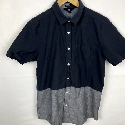 Volcom Classic Fit Mens Small Short Sleeve Gray Shirt Button Down Two Tone - Image 1 of 4