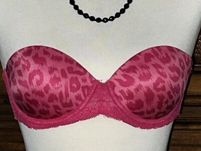 Sujetador push-up Victoria’s Secret *Love Pink" multidireccional sin tirantes talla 34A Foto 1 de 4