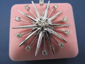 Vintage Rare 14k Solid White Gold Open Style Snowflake/Star design Brooch - Picture 1 of 9